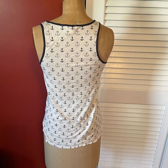 J CREW | cream with navy anchors tank top XS - Picture 6 of 7
